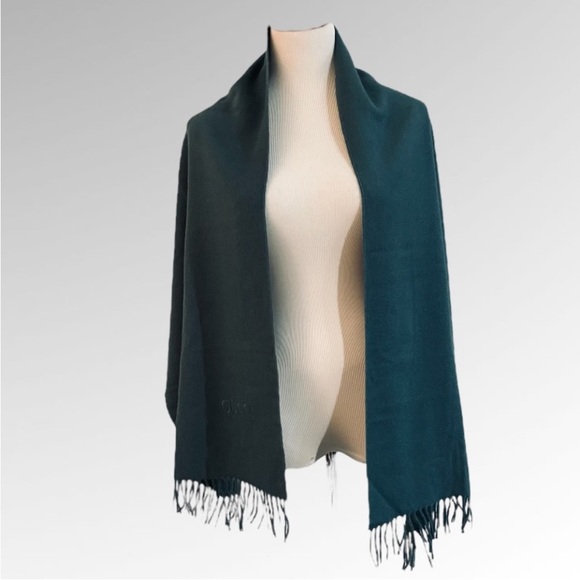 Gucci 100% Cashmere shawl wrap scarf New! - Picture 2 of 15